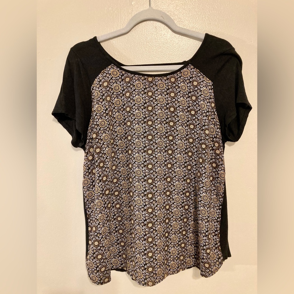 Kaileigh
Carlette Mixed Material Top